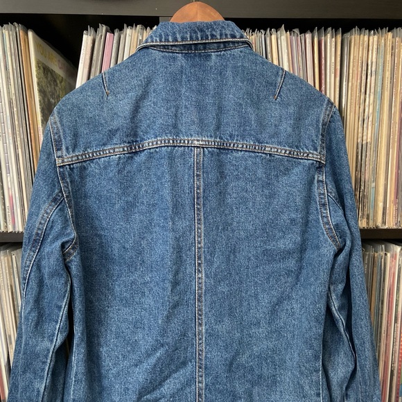 💥HOST PICK💥 👨‍🎤🤘Super Cool PATCHED UP Bershka Denim Jean Jacket 🤘👨‍🎤 - Picture 13 of 16